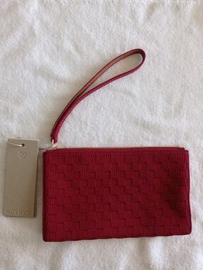 Rothy's Red Woven Zip Pouch (Burgundy)